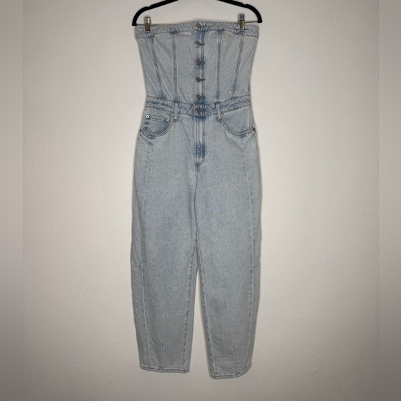 Pistola Daphne Strapless Denim Jumpsuit Light Wash Size S - Picture 1 of 8